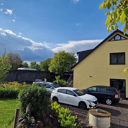 Apartmany Pod Capy, Nasavrky Exteriör bild