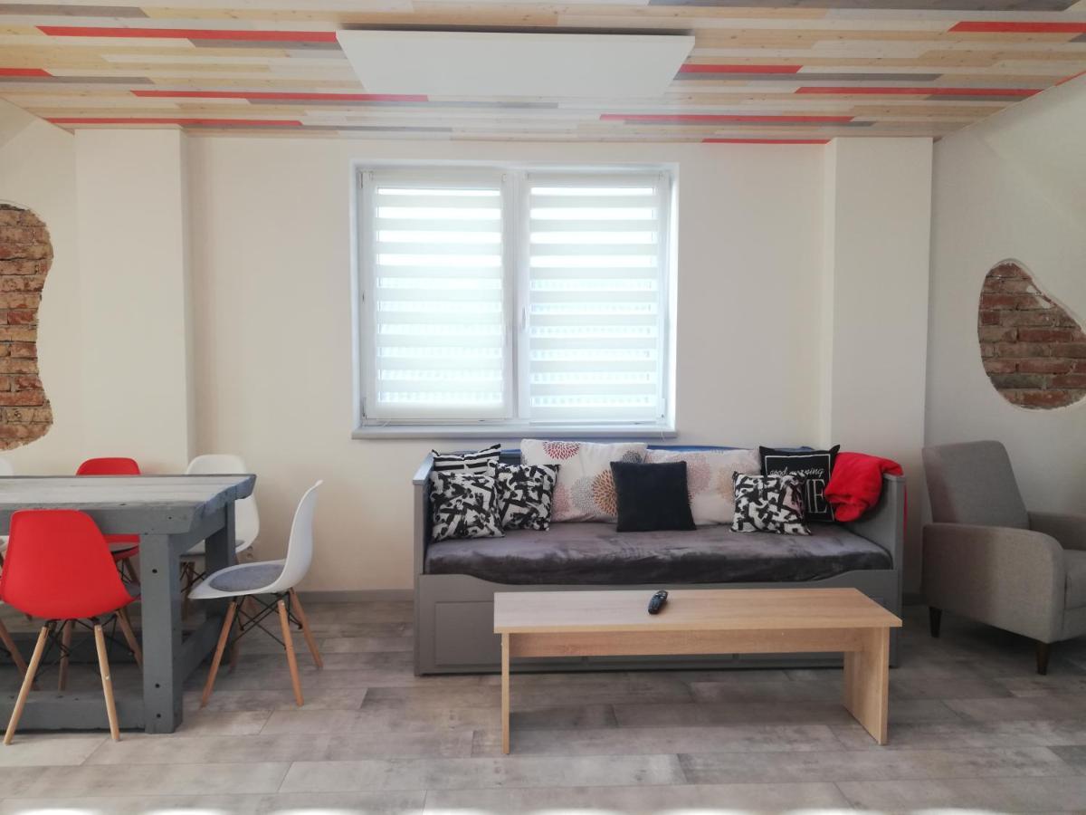 Apartmany Pod Capy, Nasavrky Exteriör bild