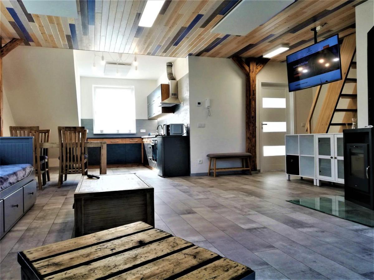 Apartmany Pod Capy, Nasavrky Exteriör bild