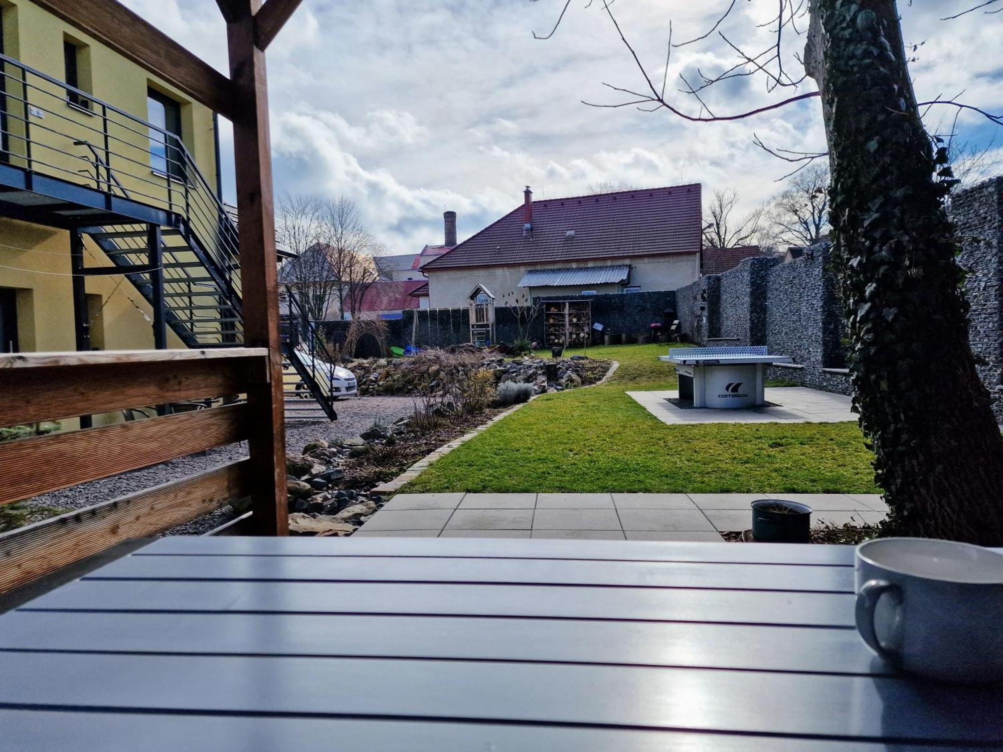 Apartmany Pod Capy, Nasavrky Exteriör bild